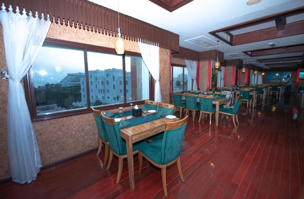 RAMEE GUESTLINE HOTEL