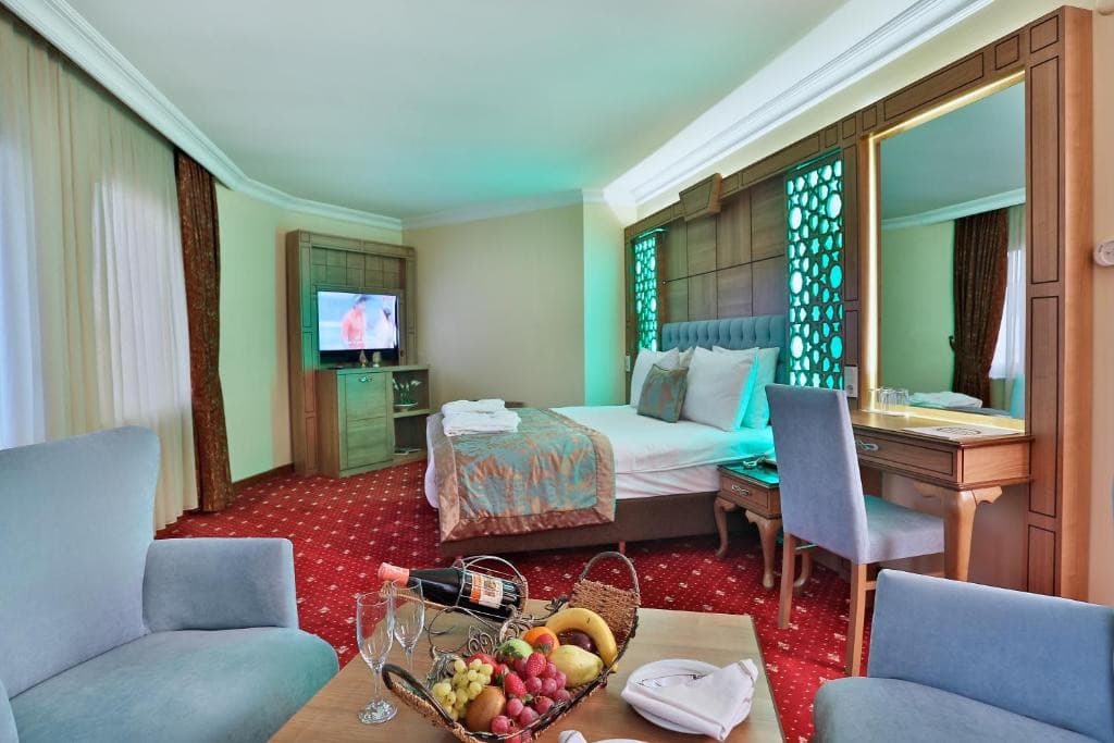 BUDO HOTEL