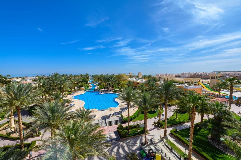 Golden Beach Resort (ex. Movie Gate)