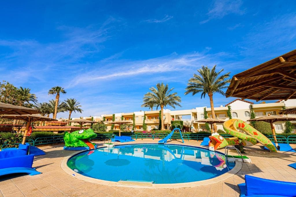 Golden Beach Resort (ex. Movie Gate)