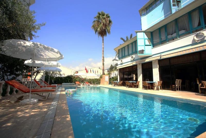 Vella Beach Hotel