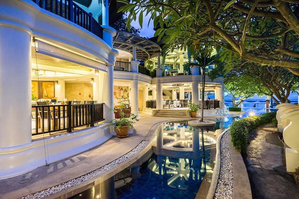 Dara Samui Beach Resort & Villa