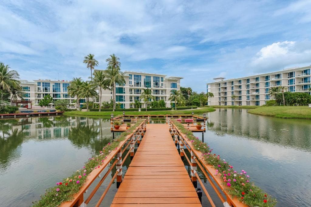 Splash Beach Resort