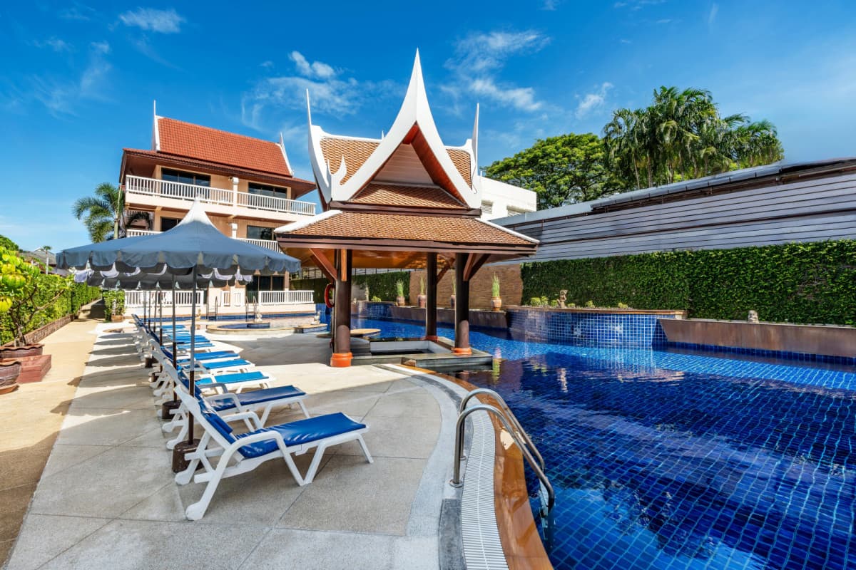 Kata Poolside Resort
