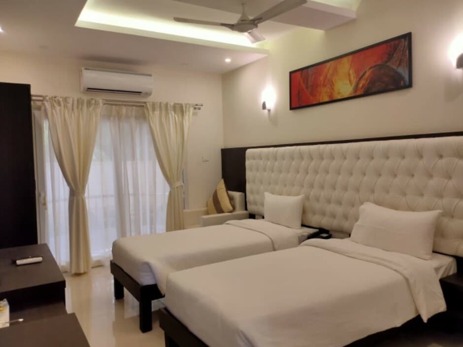 Krishna Beach Resort And Spa
