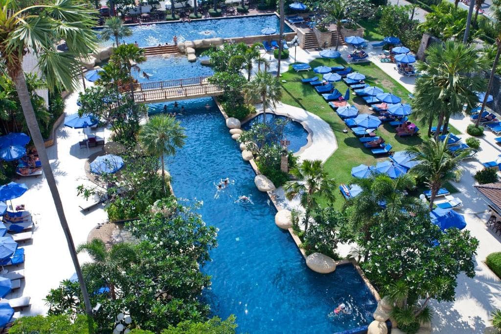 Jomtien Palm Beach Hotel & Resort