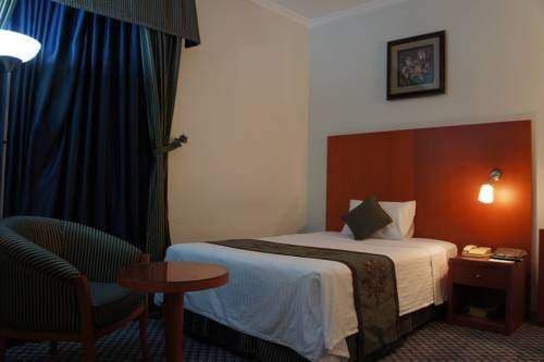 Dream Palace Hotel