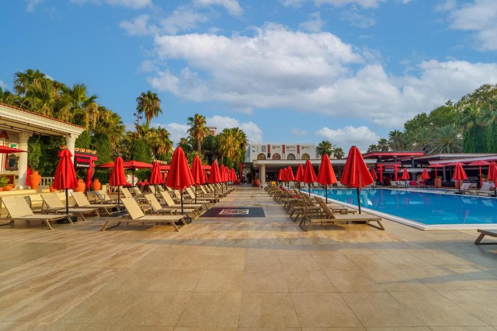 Club Hotel Sera