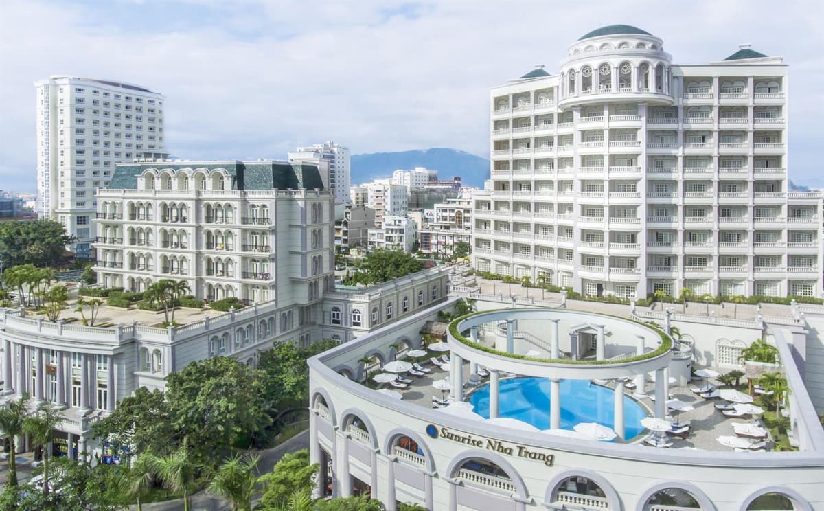Sunrise Nha Trang Beach Hotel & Spa