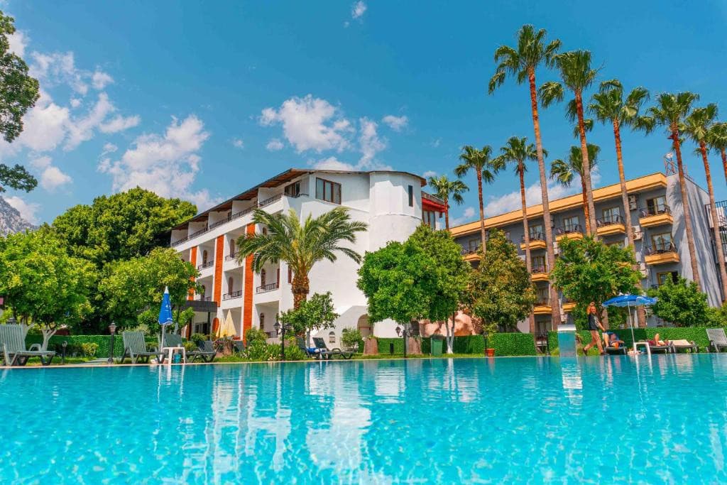 Ruza Beach Hotel (ex. Belpoint Beach Hotel)