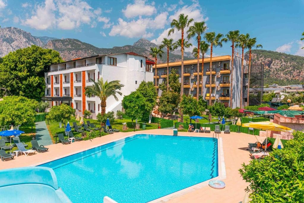 Ruza Beach Hotel (ex. Belpoint Beach Hotel)