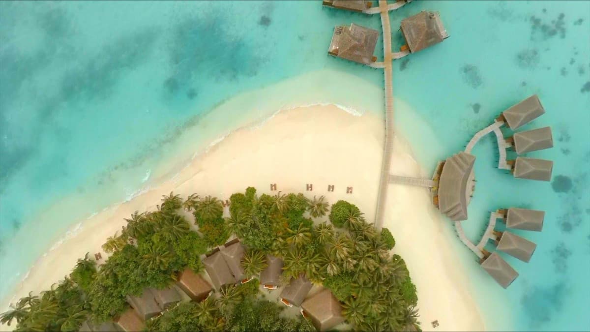 Vakarufalhi Island Resort