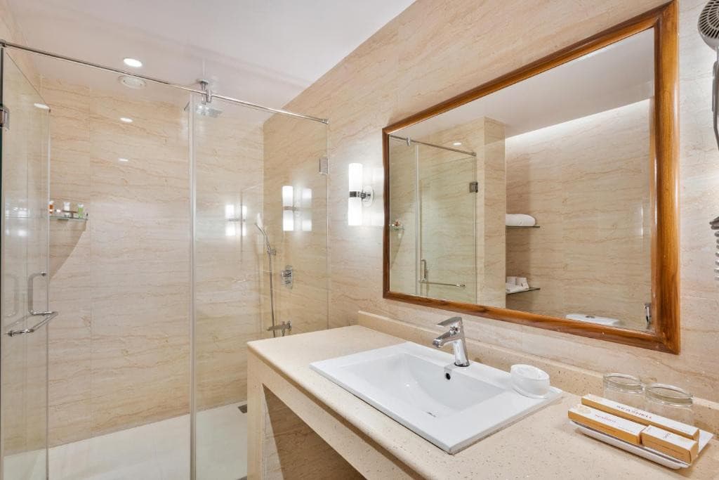Seashell Suites & Villas