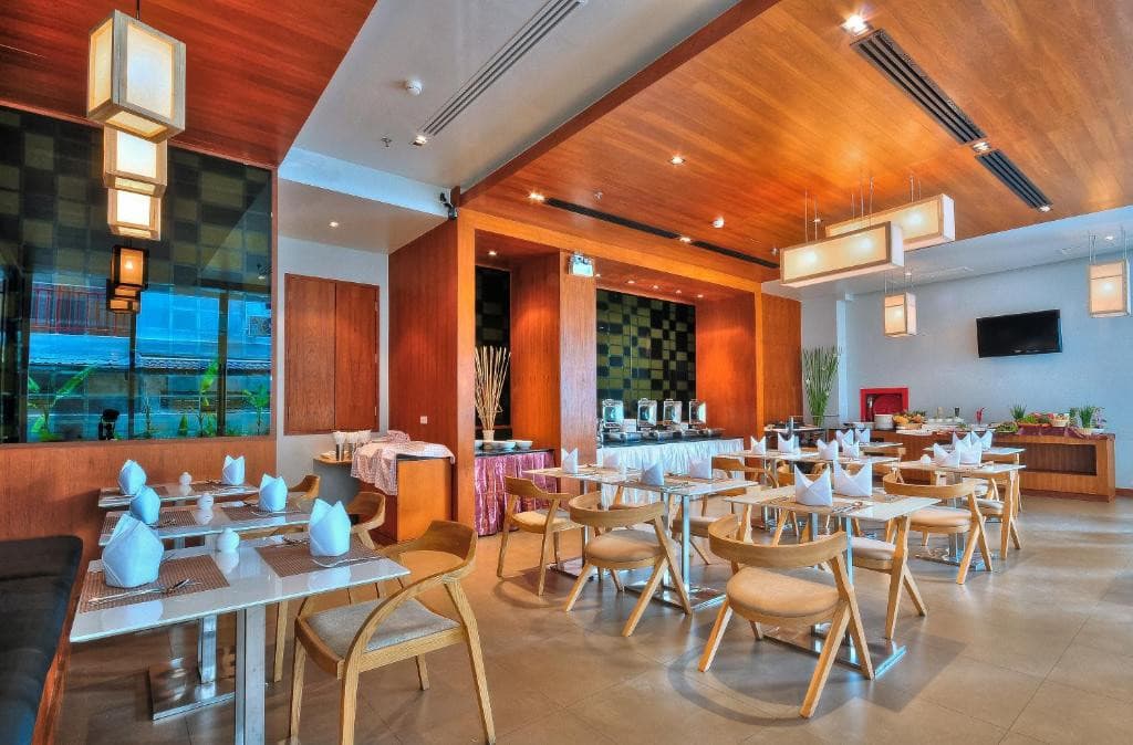 The Ashlee Heights Patong Hotel & Suites
