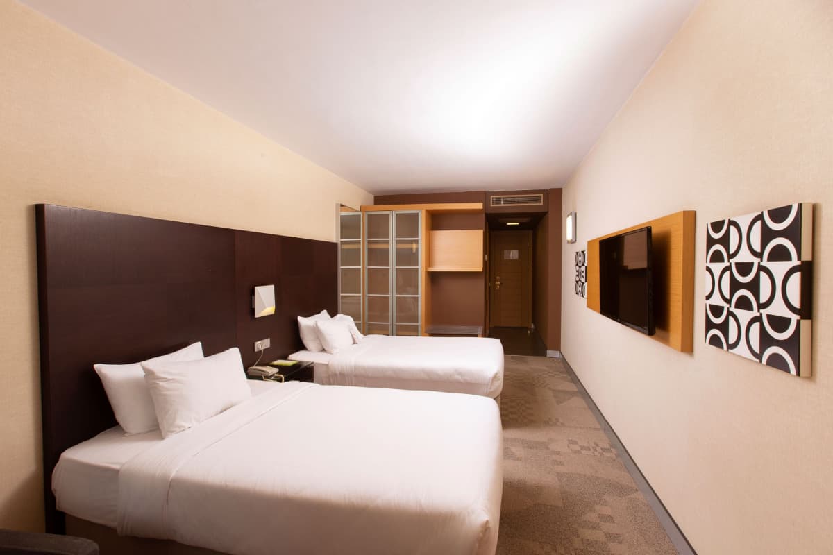NIPPON HOTEL