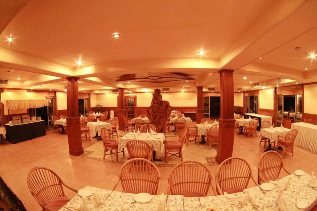 Hotel Oasis Hambantota