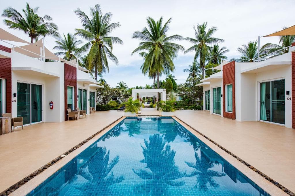 BEACH VILLAGE RESORT (THE)