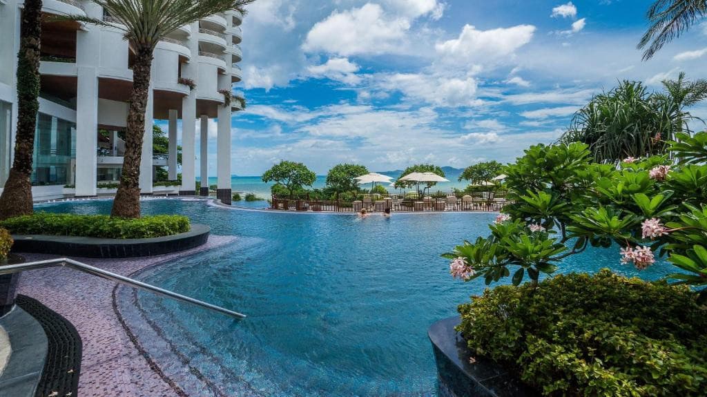 ROYAL CLIFF GRAND HOTEL