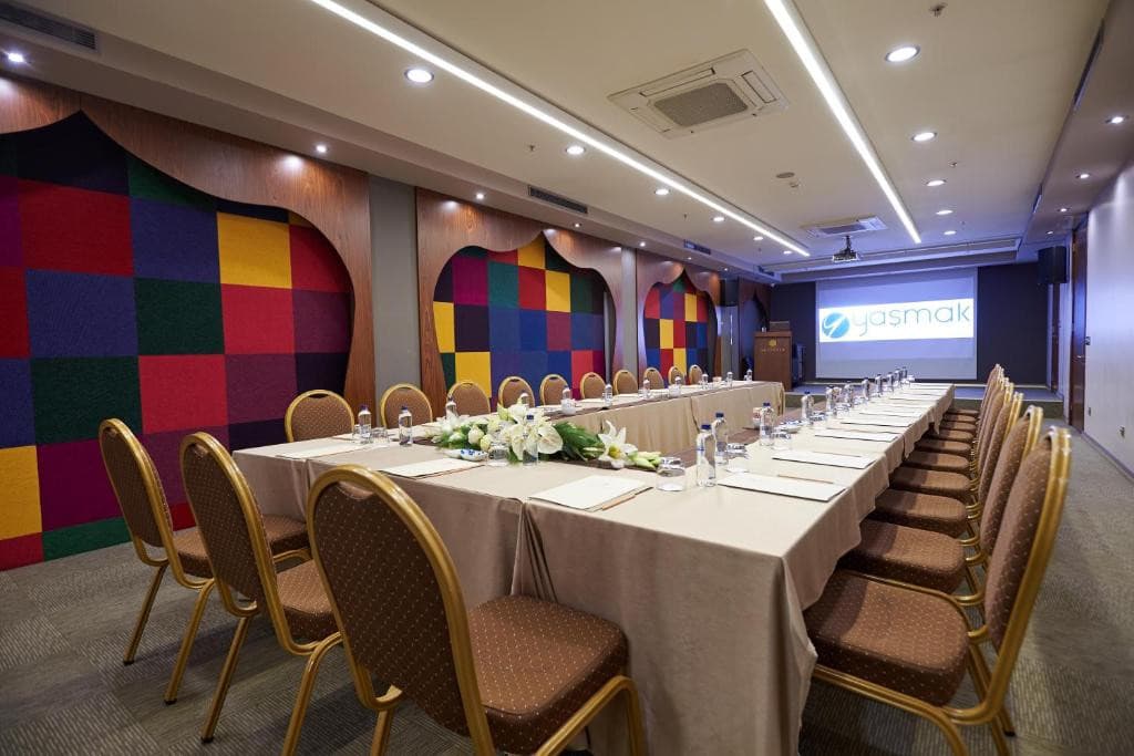 YASMAK SULTAN HOTEL