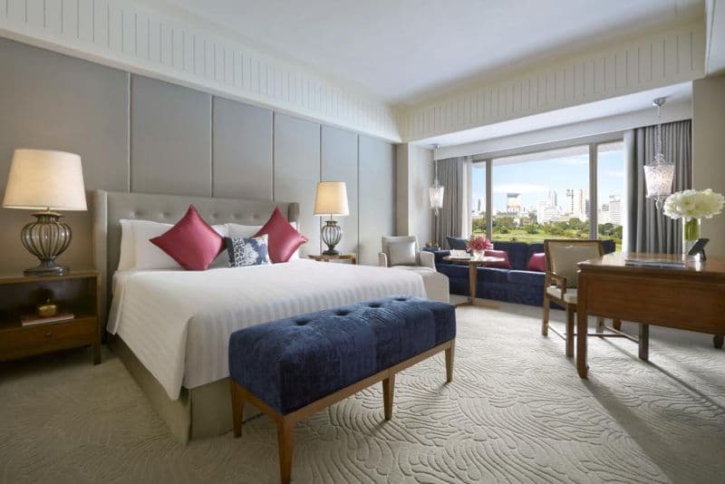 Four Seasons Hotel Bangkok