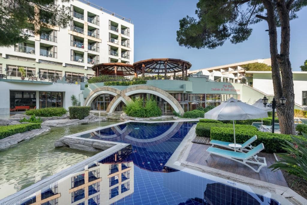 Limak Atlantis Deluxe Hotel & Resort