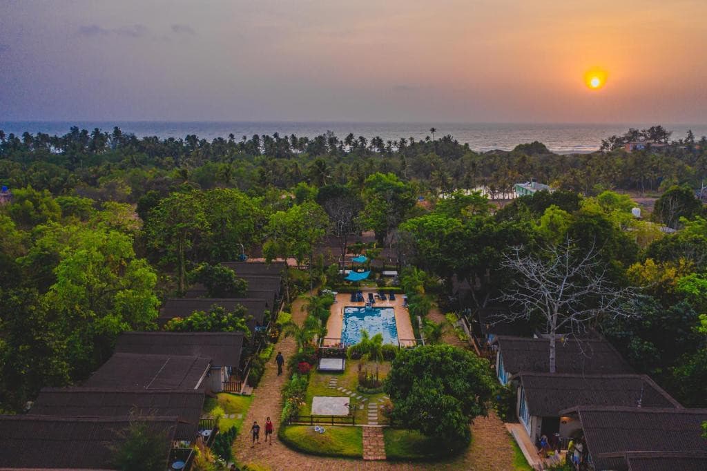 STONE WOOD RESORT MANDREM