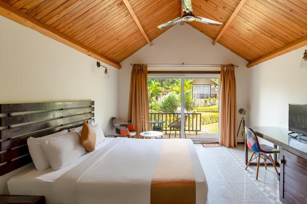 STONE WOOD RESORT MANDREM
