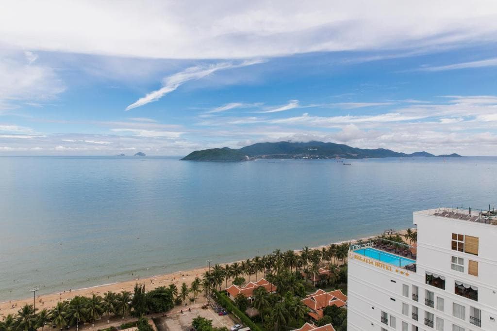 Meriton Hotel 3* - Nha Trang
