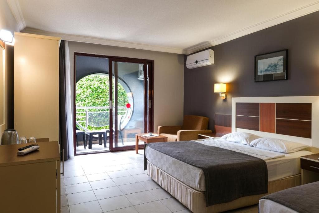 Krizantem Hotel