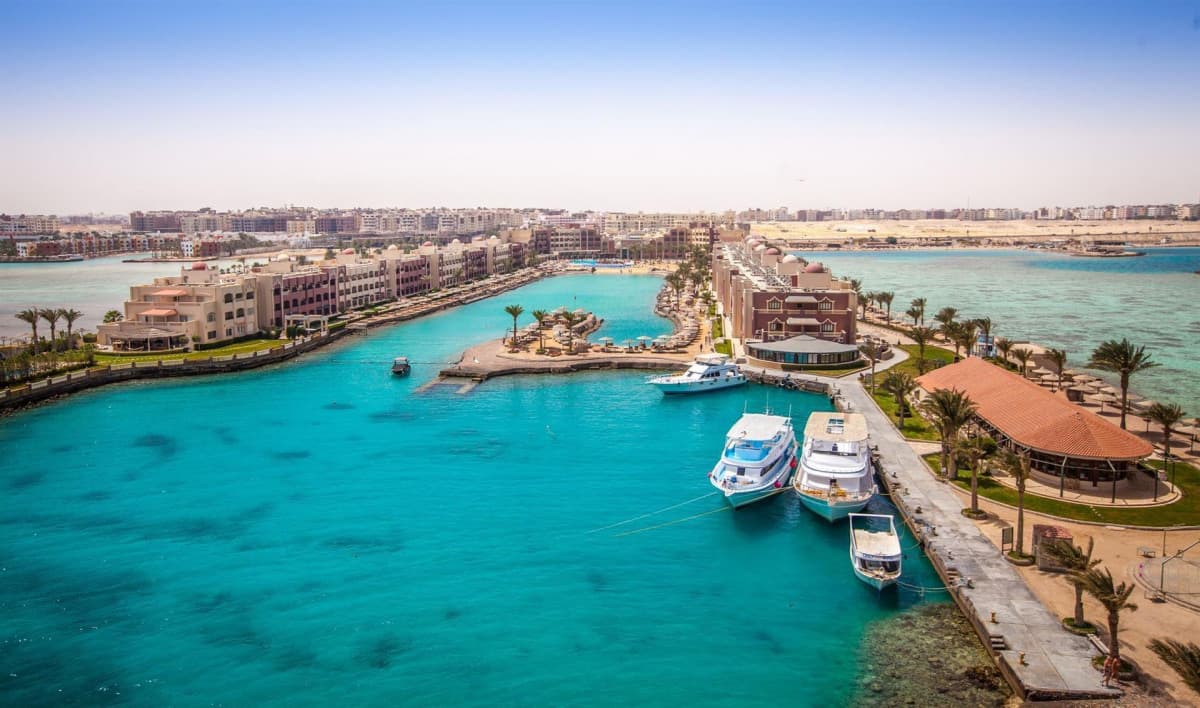 Sunny Days Resort Spa & Aqua Park