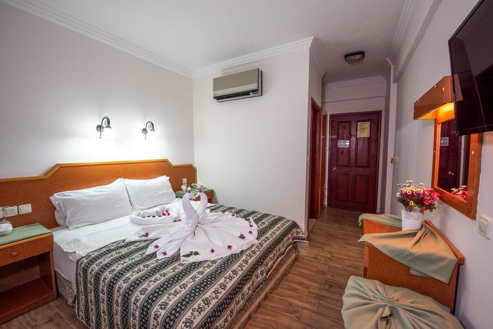 Belcehan Beach Hotel