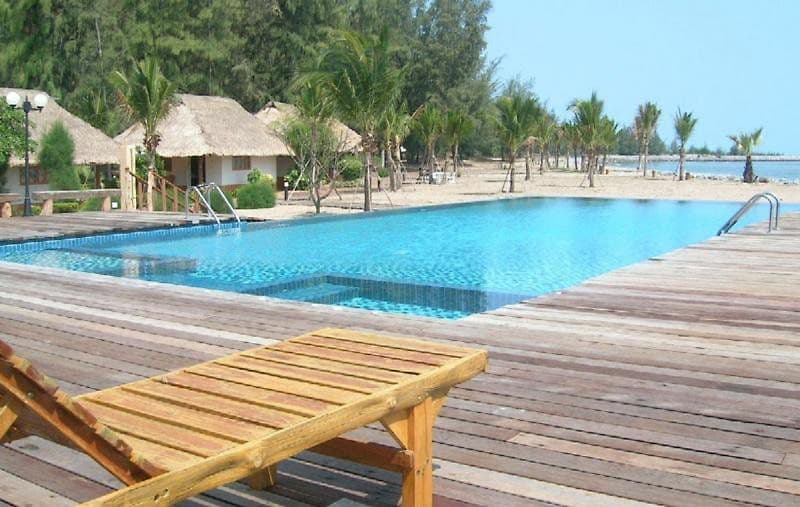 Lawana Escape Beach Resort
