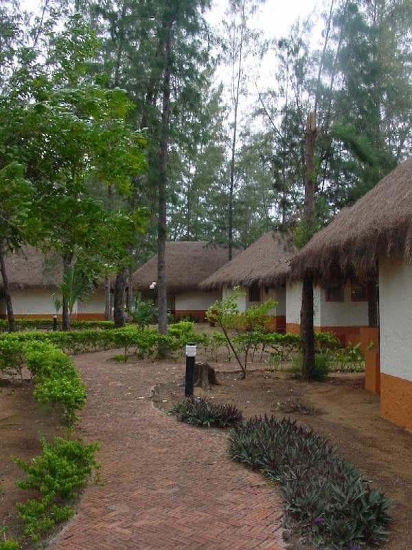 Lawana Escape Beach Resort