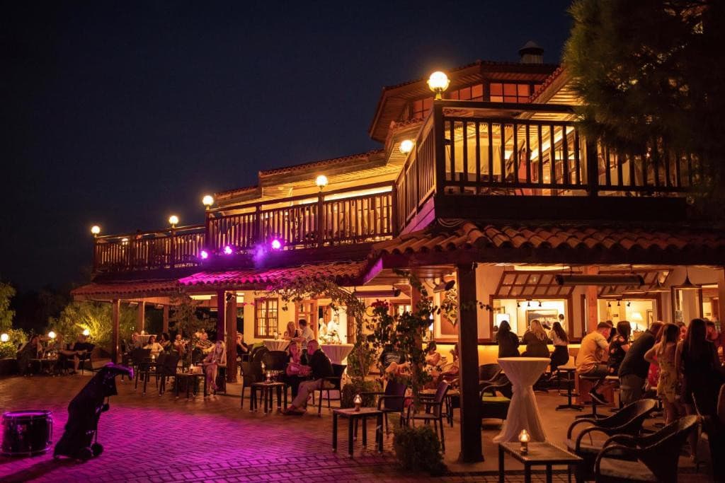 Montana Pine Resort