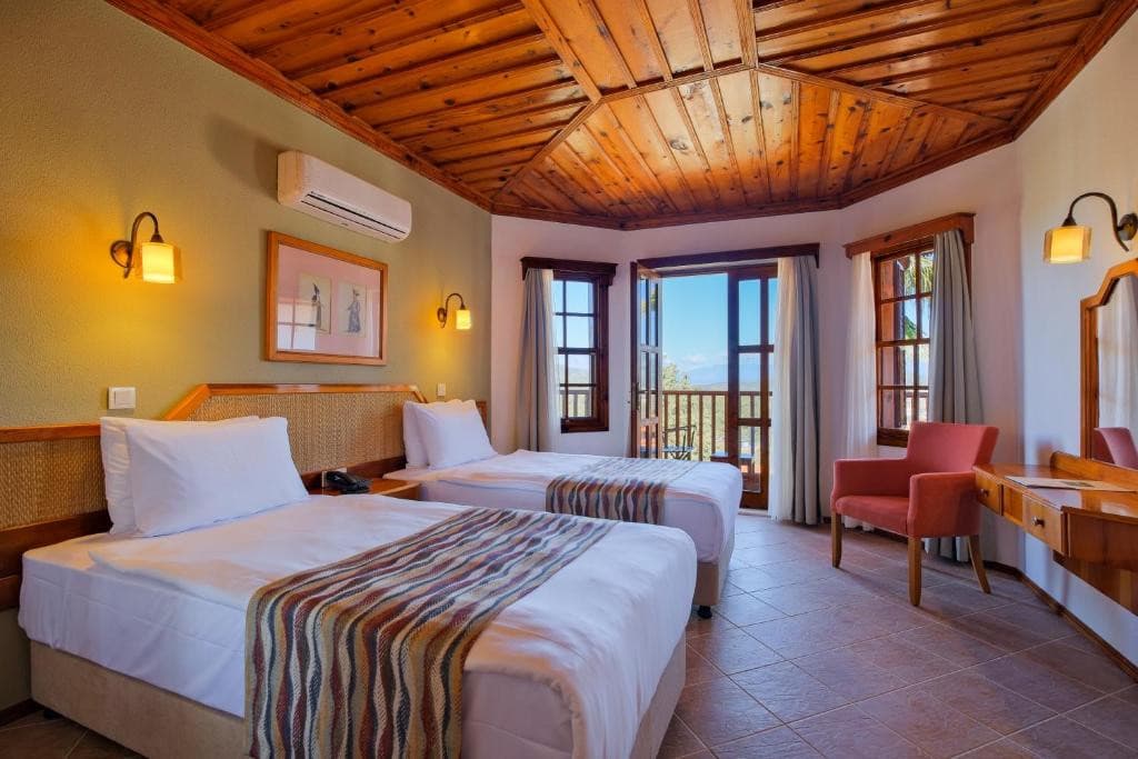 Montana Pine Resort