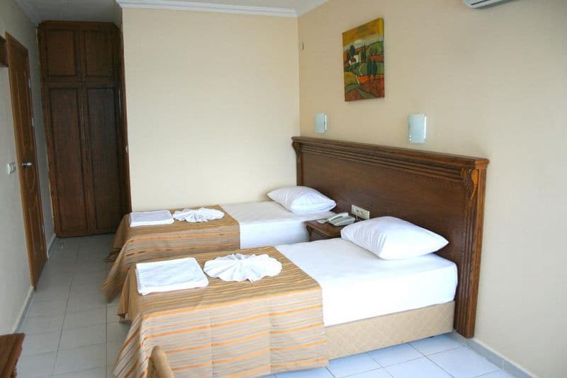 Honeymoon Beach Hotel