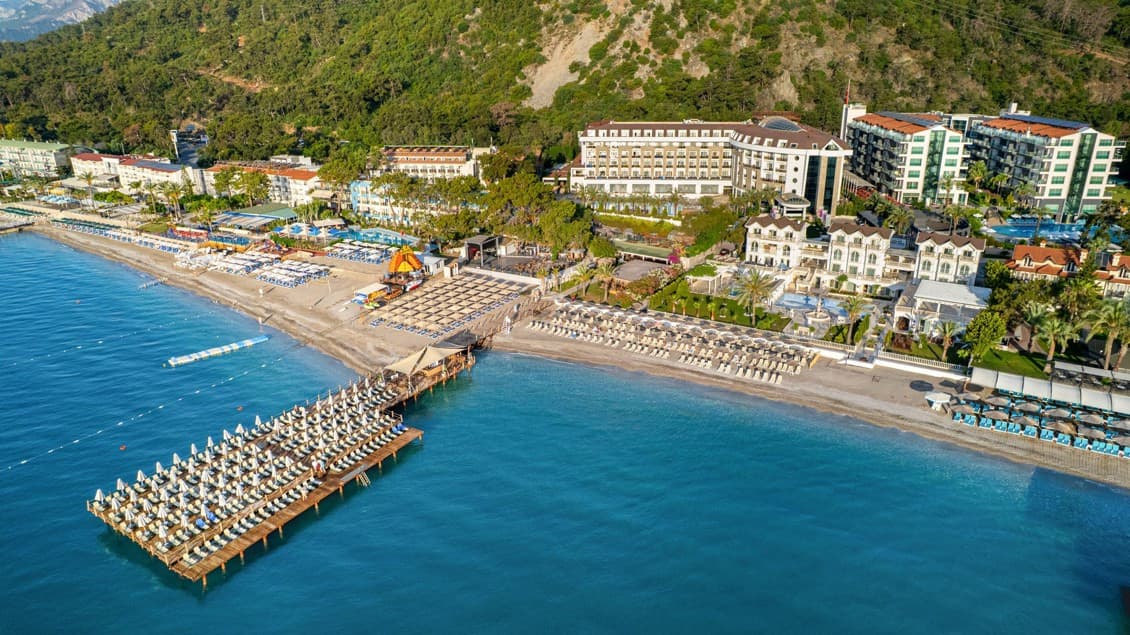 Imperial Sunland Family Resort 