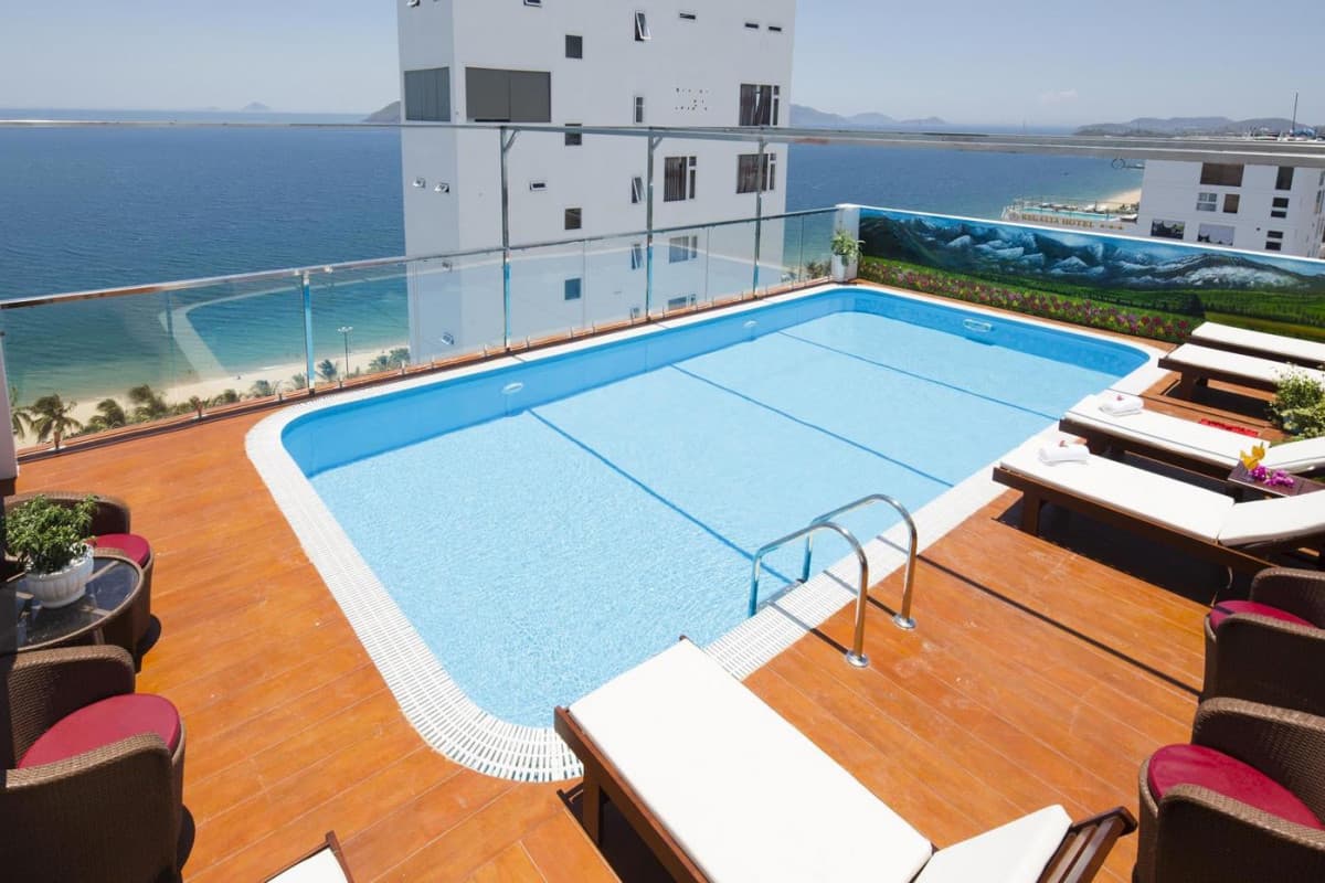 Paris Hotel Nha Trang