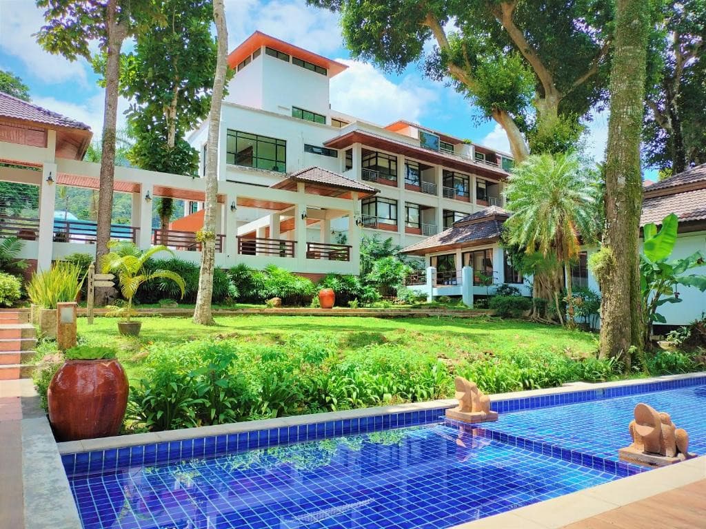 Chang Buri Resort & Spa