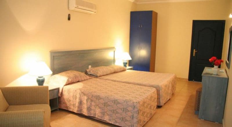 Elysee Garden Apart Hotel