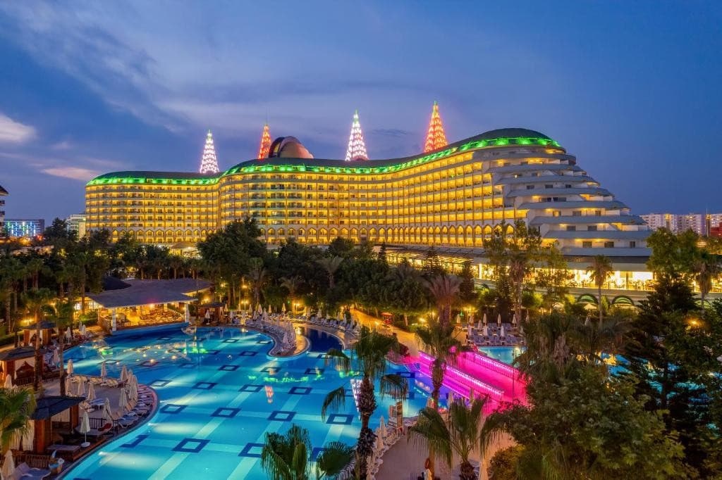 Delphin Imperial Lara
