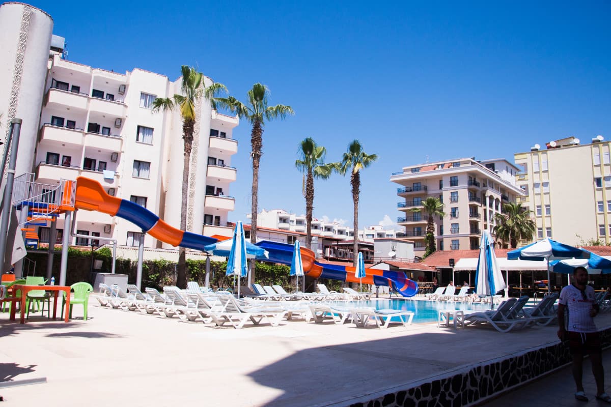 Sunside Beach Hotel