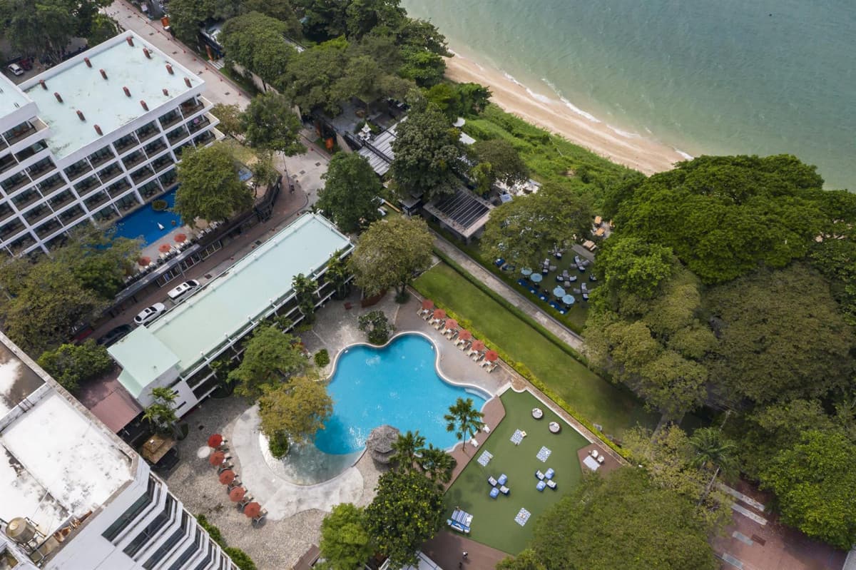 Cosy Beach Hotel