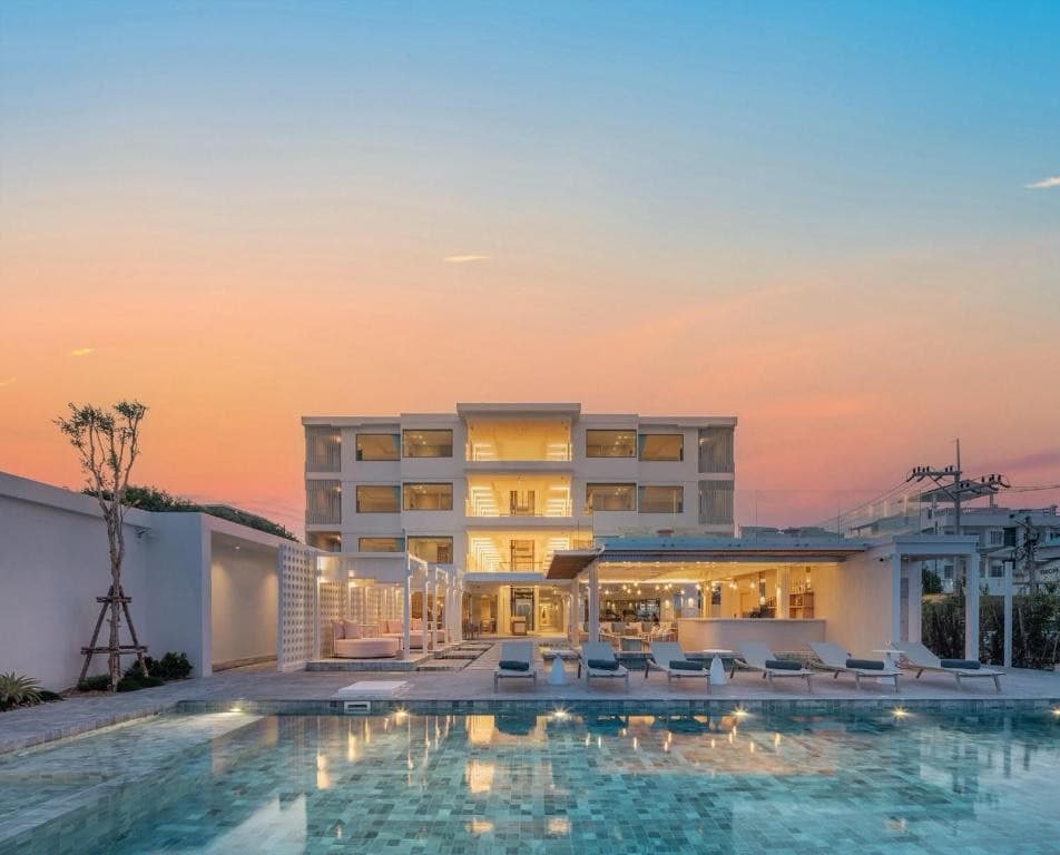 U HUA HIN