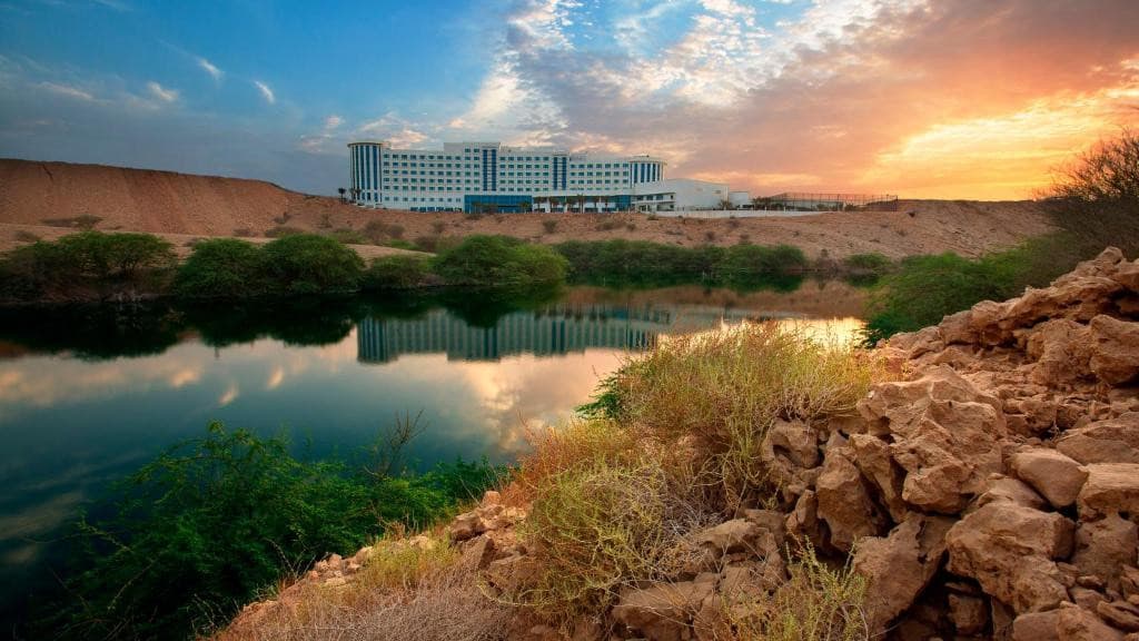 CROWNE PLAZA MUSCAT OCEC