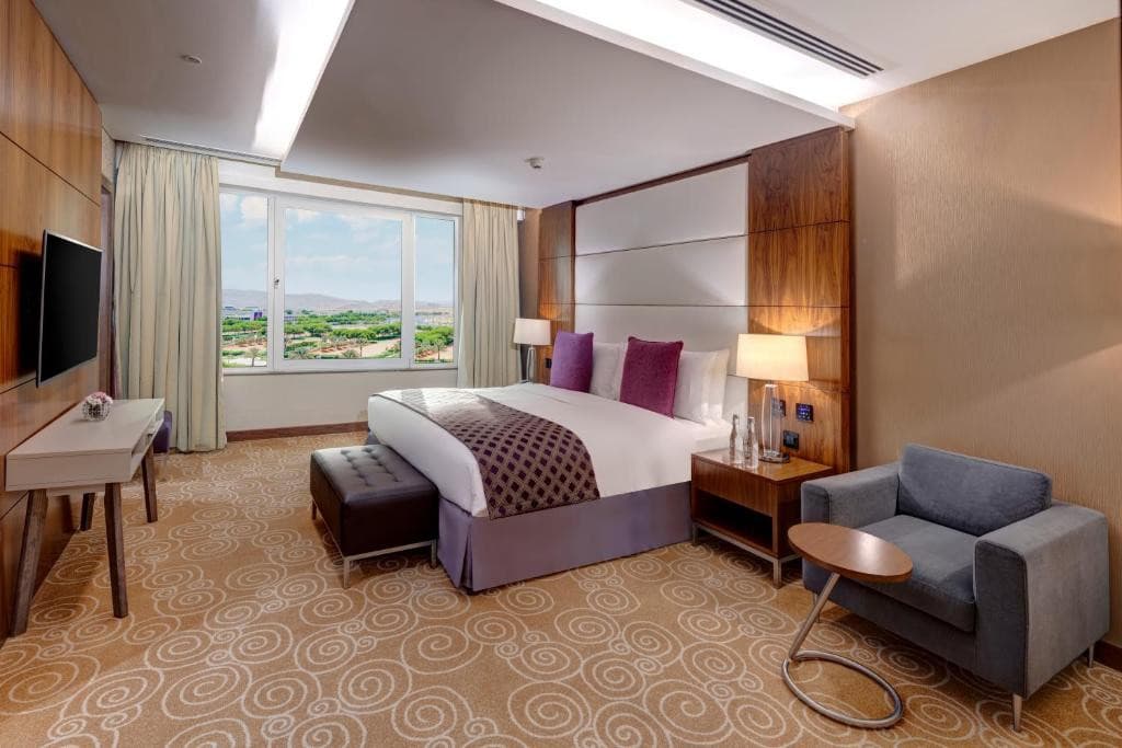 CROWNE PLAZA MUSCAT OCEC