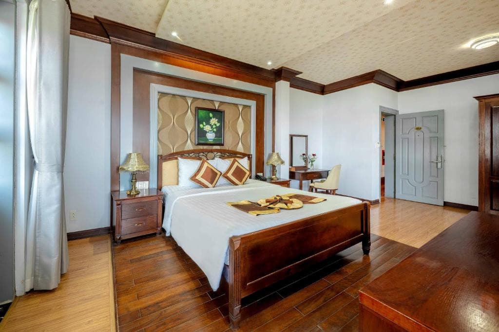 Rembrandt Hotel 3* - Nha Trang