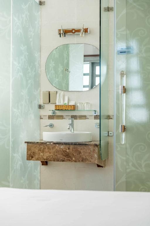 Rembrandt Hotel 3* - Nha Trang