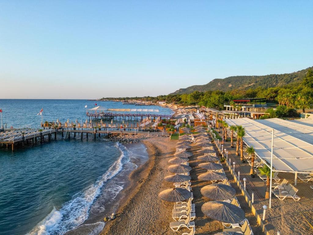 Catamaran Resort Hotel