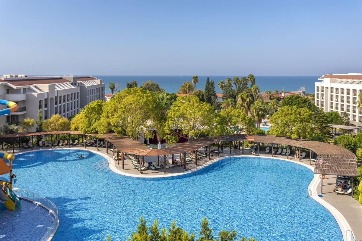 Horus Paradise Luxury Resort